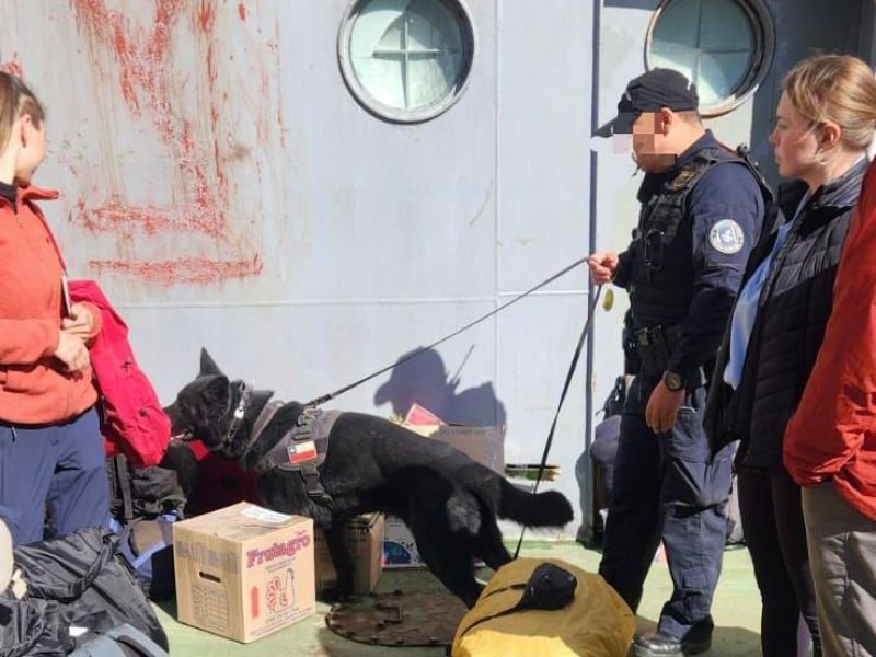 Autoridad Marítima realizó incautación de drogas a bordo de ferry “KAWESKAR” con destino a Puerto Willams