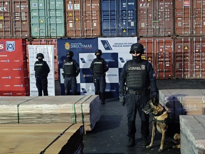 Foco investigativo de la fiscalía de Arica, Policía Marítima y Aduana registra histórica incautación de más de mil toneladas de carga contaminada con drogas en puertos nacionales